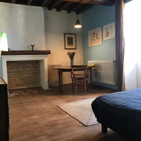 Couette-café Maison Mercredi Piégut-Pluviers