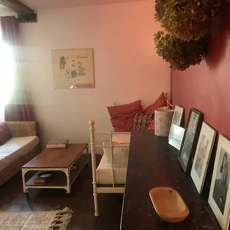 Bed & Breakfast Maison Mercredi *